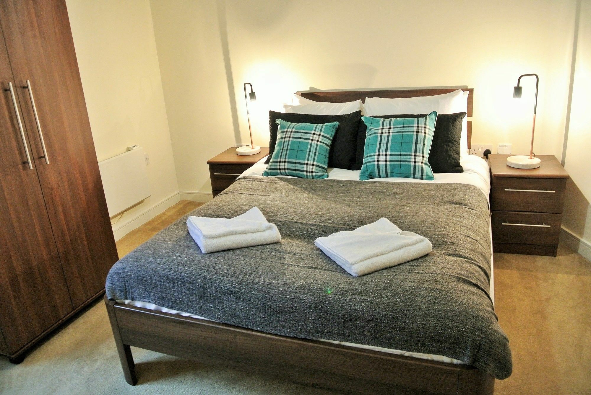 Oyo Approved Serviced Apartments Steam Mill Chester Eksteriør bilde